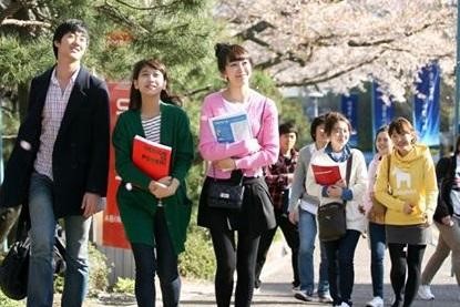 Du học là mong muốn, ước mơ của không ít bạn trẻ