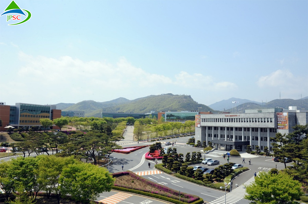 Toàn cảnh trường Đại học Daegu Catholic