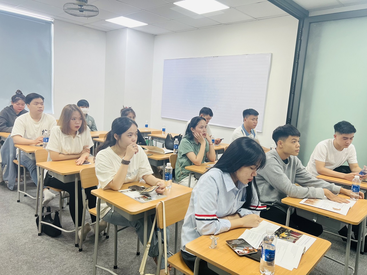 Hình ảnh buổi Hội thảo du học Hàn Quốc 2023 - Trường Kinh Doanh Quốc Tế Solbridge 