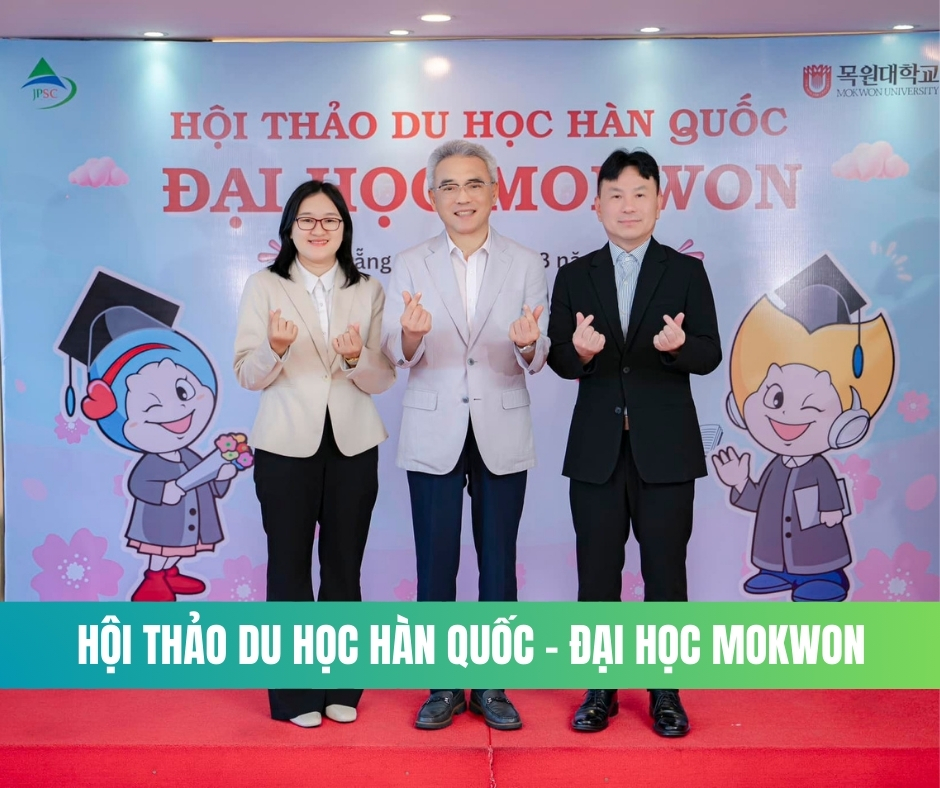 Các em học sinh đặt câu hỏi cho trường Đại học Mokwon